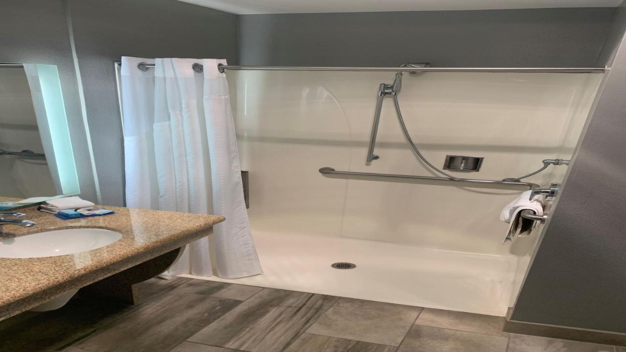 Holiday Inn Express Hotel & Suites - Paso Robles By Ihg Esterno foto