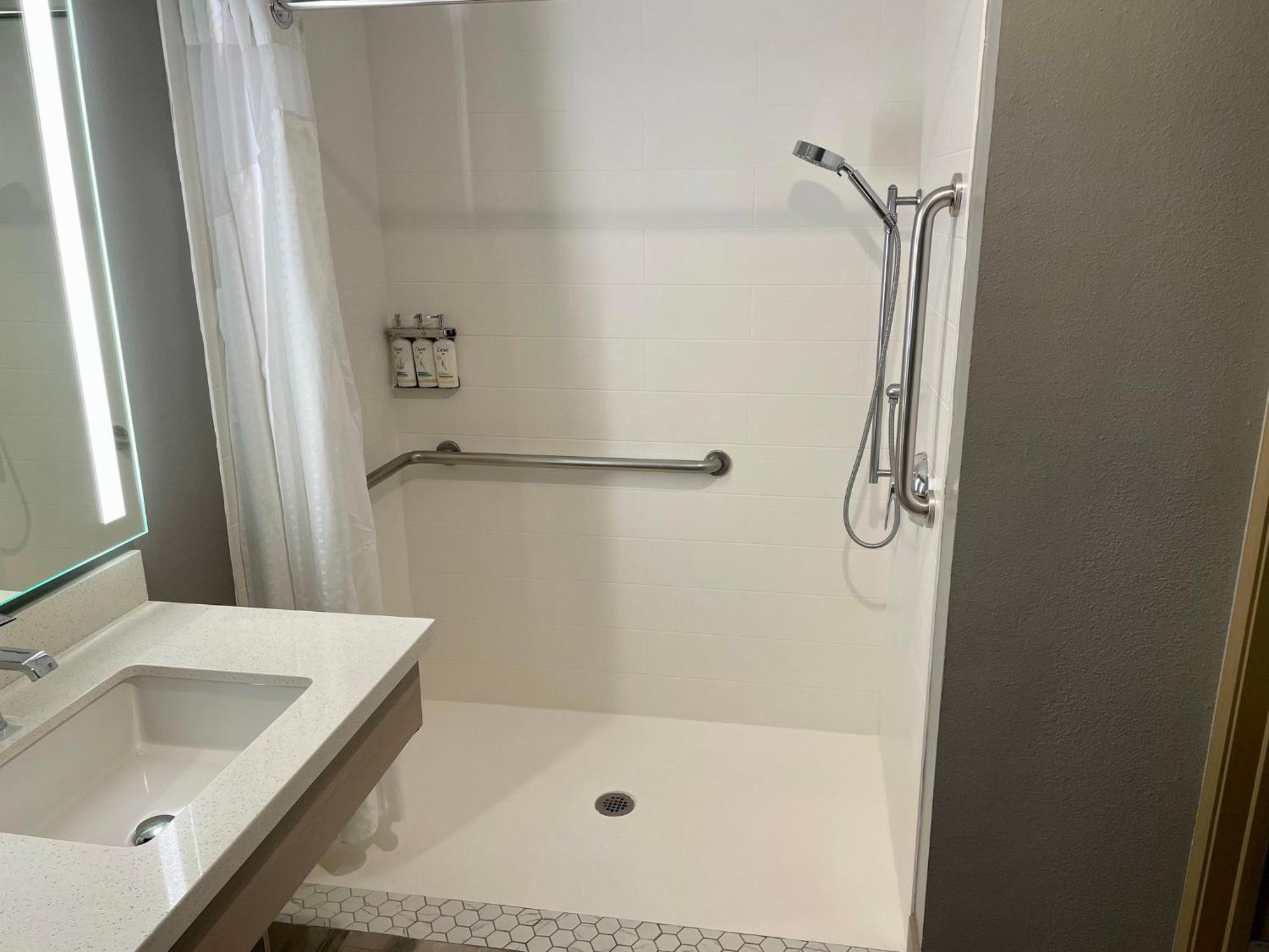 Holiday Inn Express Hotel & Suites - Paso Robles By Ihg Esterno foto