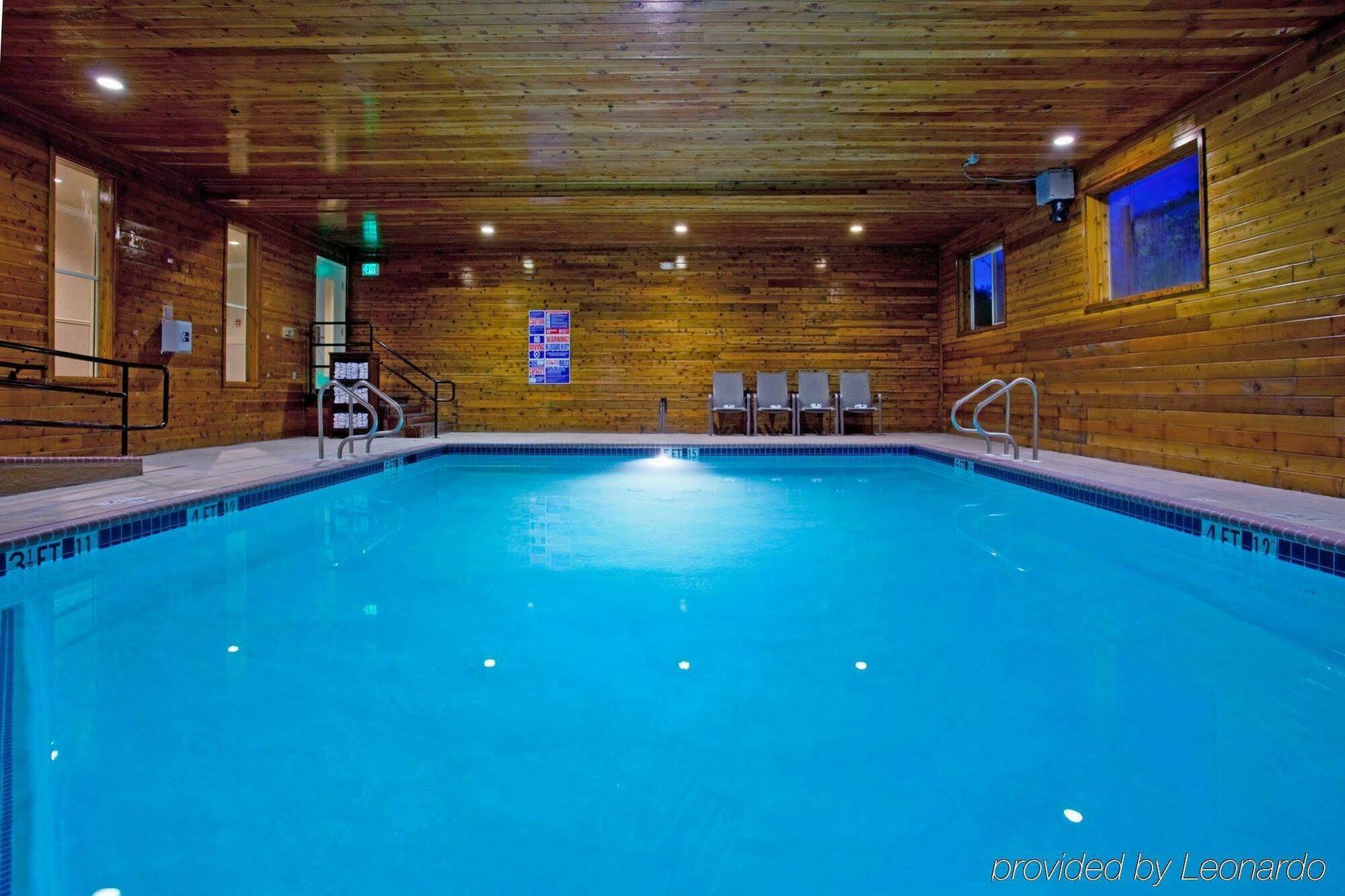 Holiday Inn Express Hotel & Suites - Paso Robles By Ihg Esterno foto