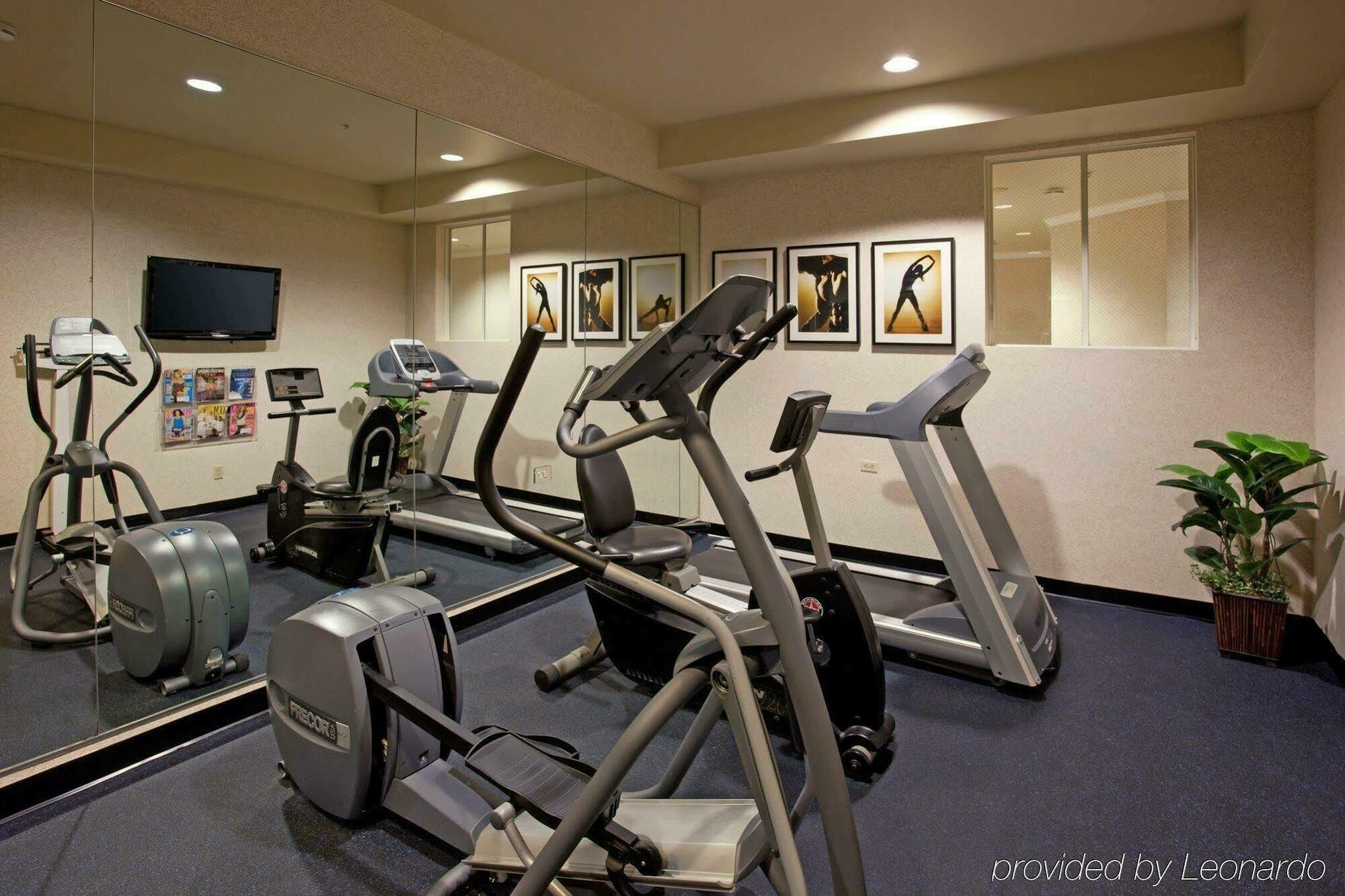 Holiday Inn Express Hotel & Suites - Paso Robles By Ihg Esterno foto