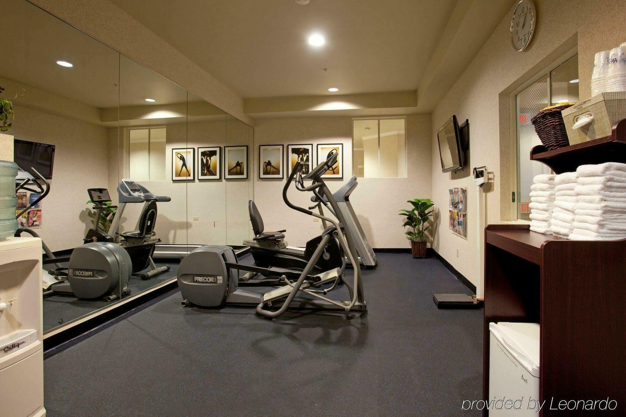Holiday Inn Express Hotel & Suites - Paso Robles By Ihg Esterno foto